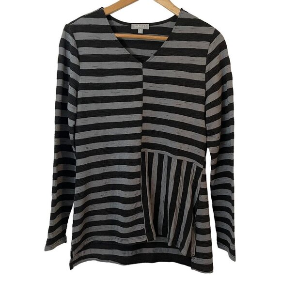 Habitat High Low Top Womens XS Black Gray Stripe Longline V-Neck Tunic Shirt EUC - Picture 1 of 10